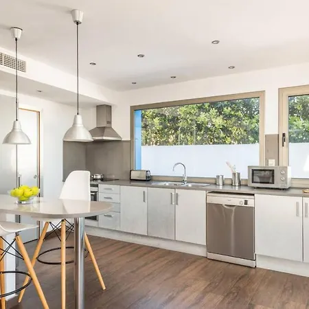 Blue * Mahon (Menorca)